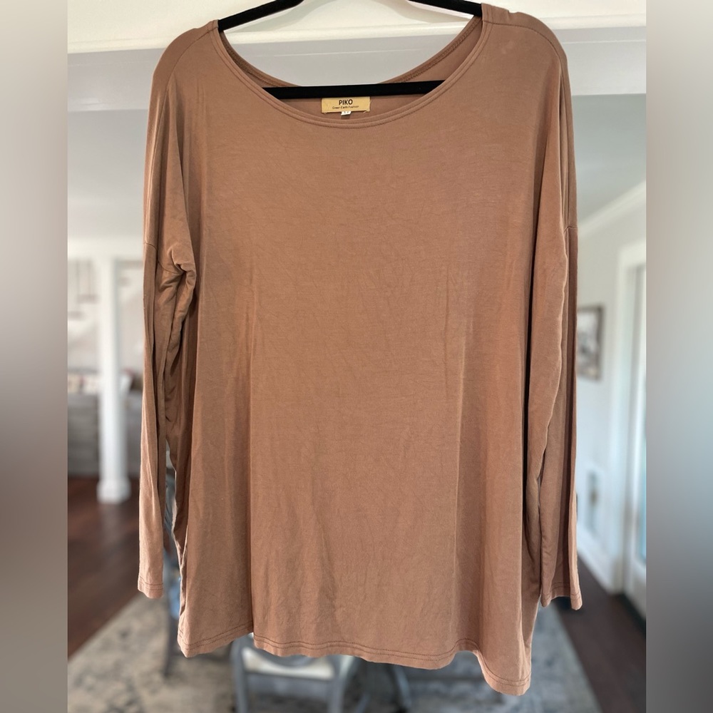 Women’s Mocha Piko Top